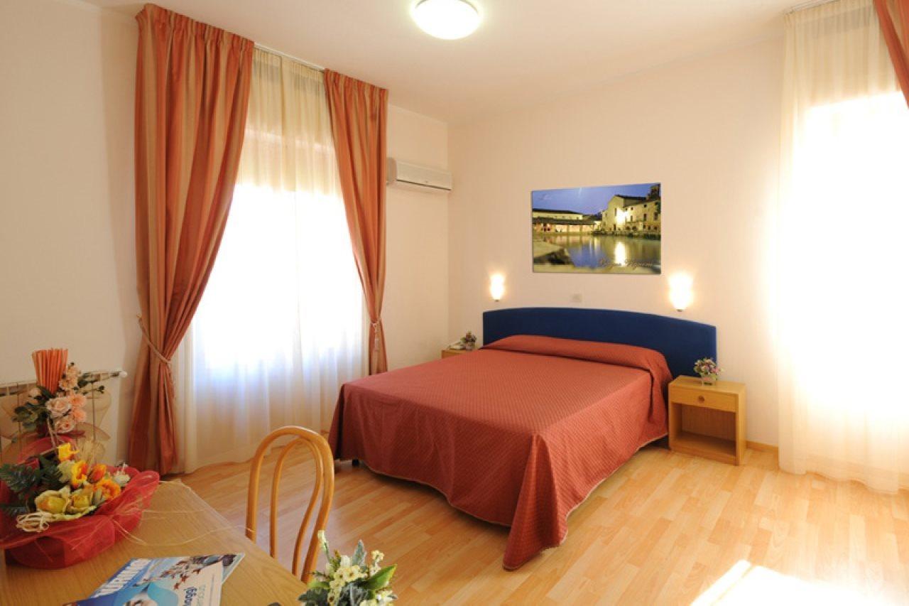 Hotel Perugina Chianciano Terme Esterno foto