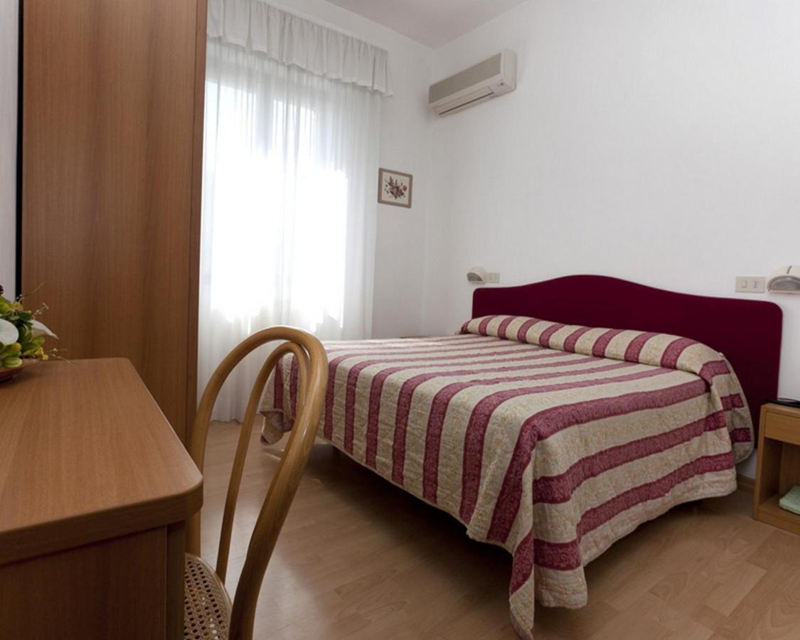 Hotel Perugina Chianciano Terme Camera foto